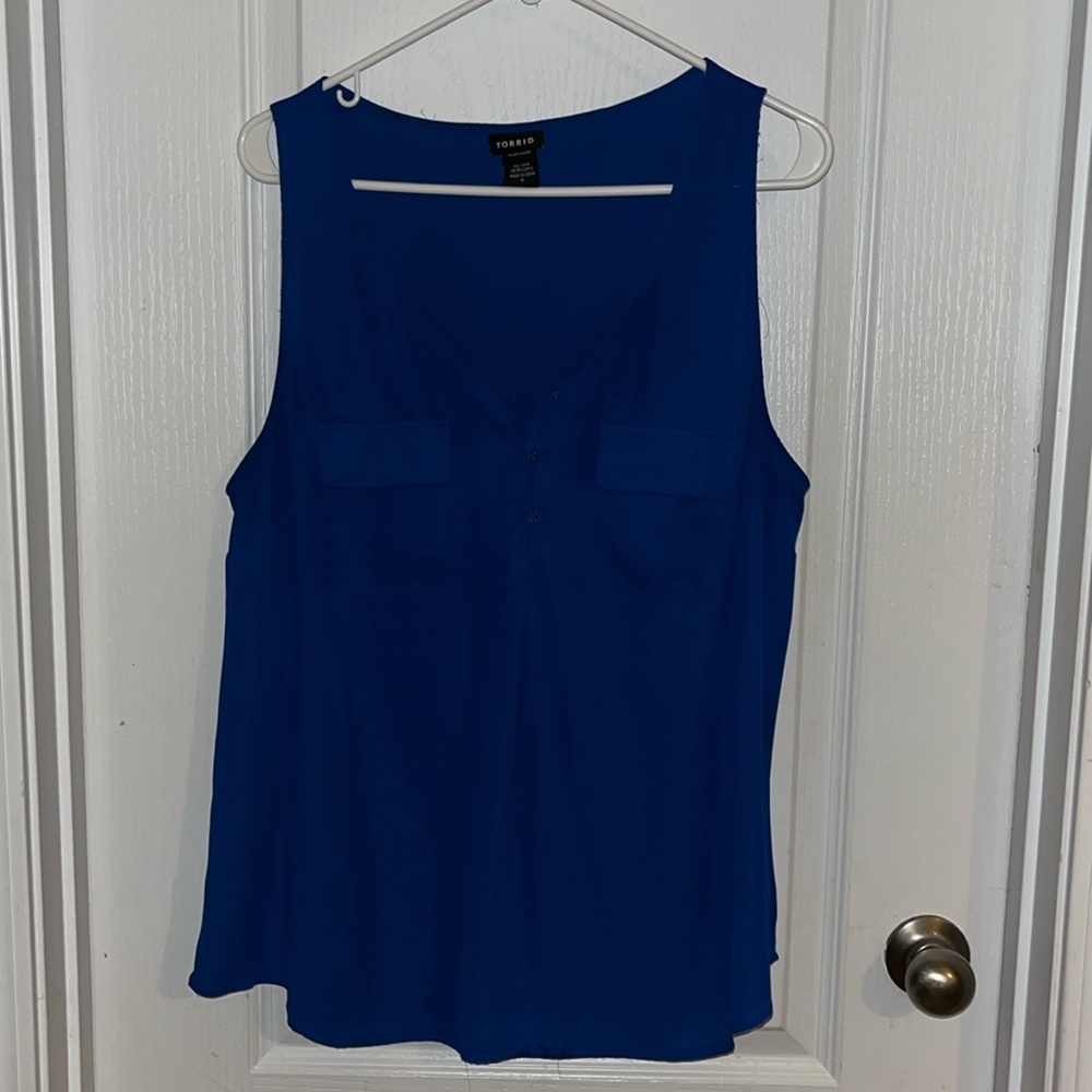 Sleeveless Henley Blouse